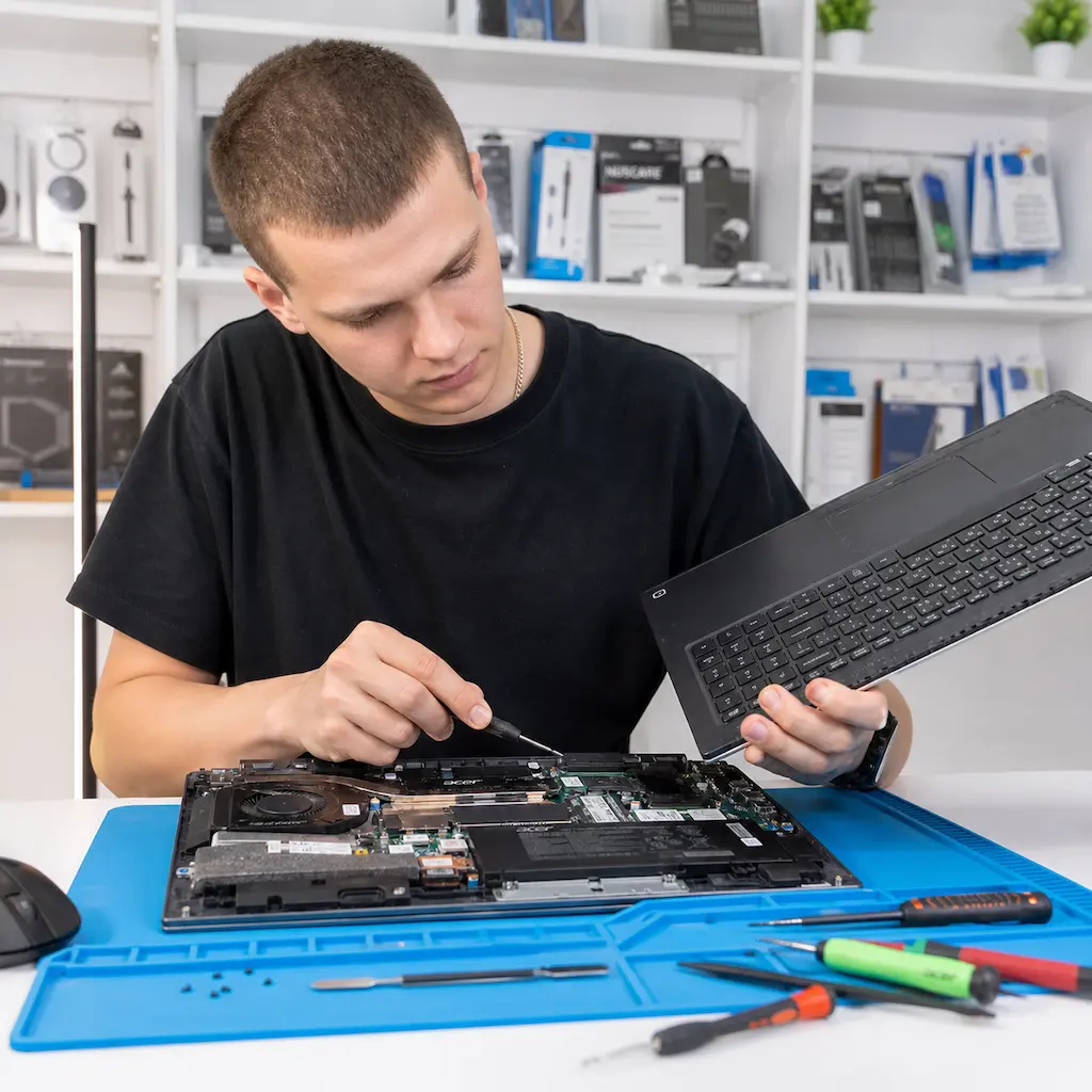 заменить клавиатуру на ноутбуке Acer в Березовском